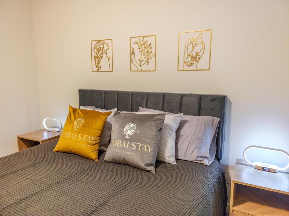 Globalstay New Apartments In Cranbrook Free Street Parking YYC Exterior foto