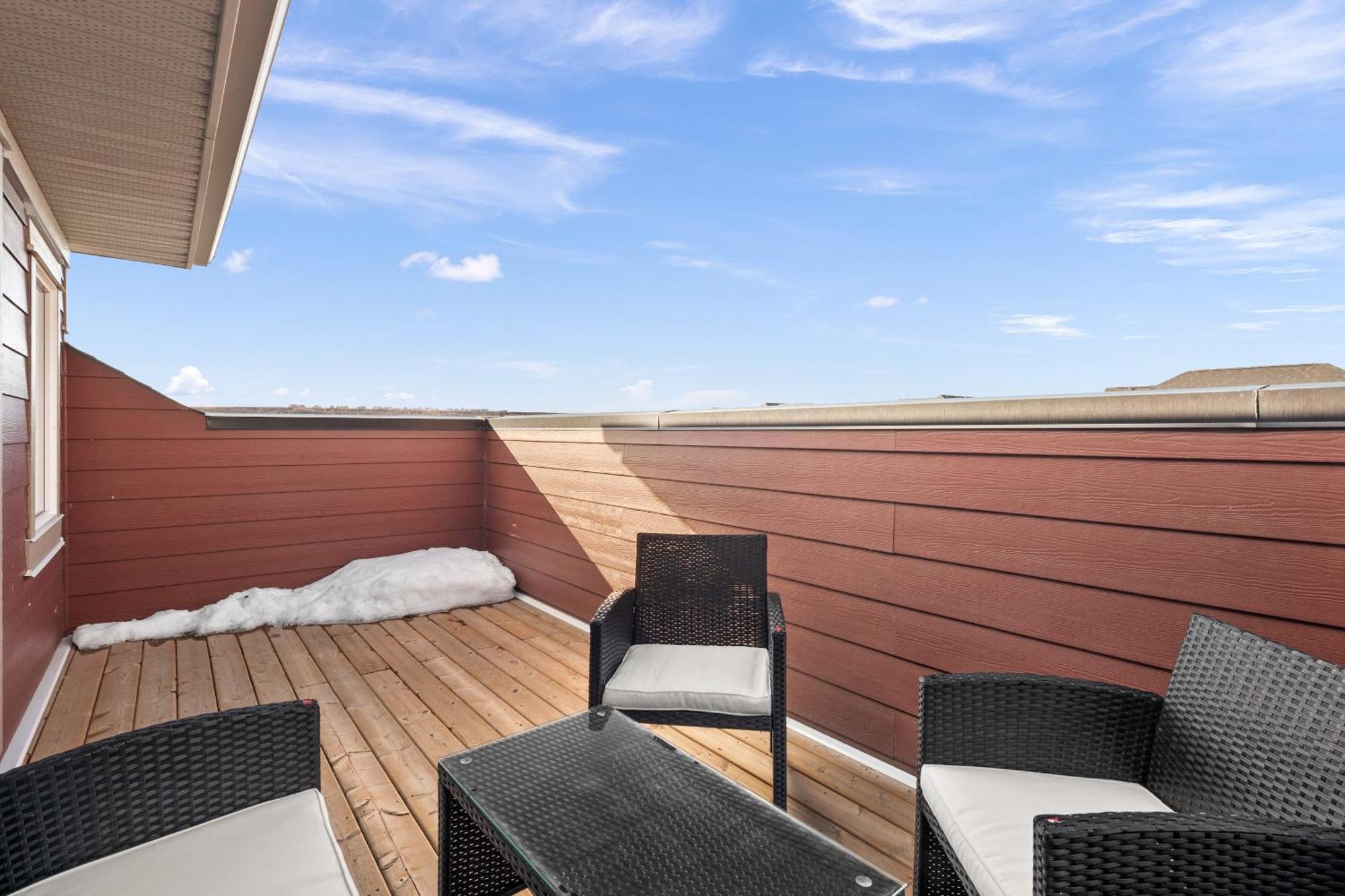 Globalstay New Apartments In Cranbrook Free Street Parking YYC Exterior foto